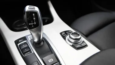 BMW  19