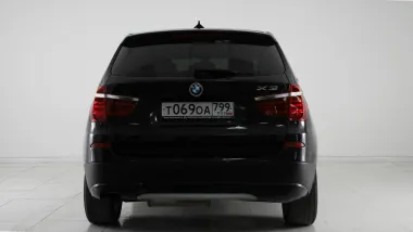 BMW  6