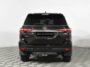 Toyota  4