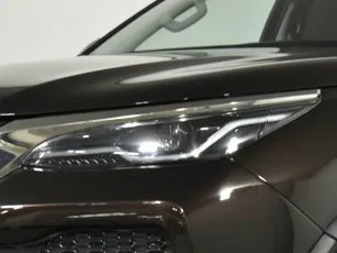 Toyota  5