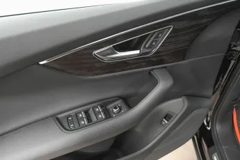 Audi  7