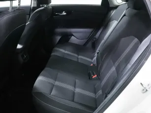 Kia  10