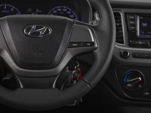 Hyundai  11