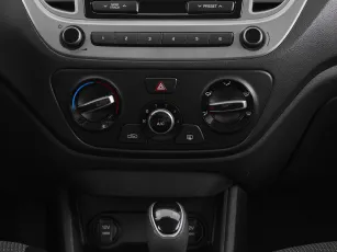 Hyundai  15