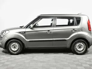 Kia  3
