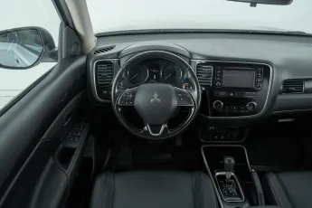 Mitsubishi  10
