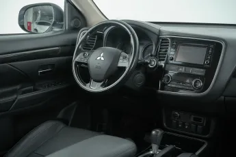 Mitsubishi  11
