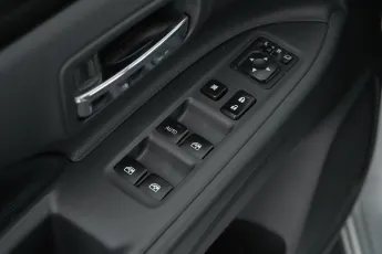 Mitsubishi  14