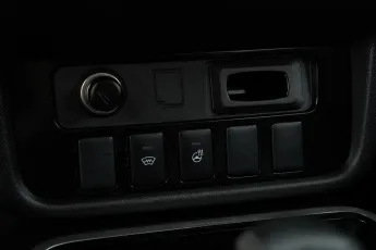 Mitsubishi  20