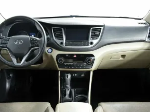 Hyundai  8