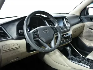Hyundai  9
