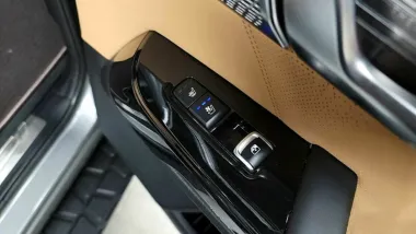 Kia  12