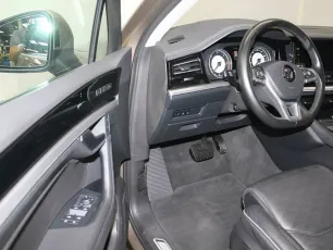 Volkswagen  13