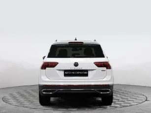 Volkswagen  4