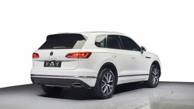 Volkswagen  3