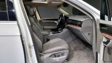 Volkswagen  9