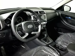 Hyundai  10