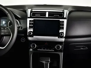 Hyundai  11