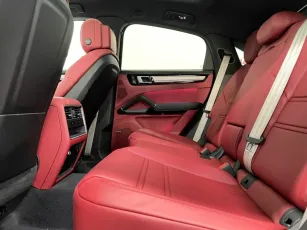 Porsche  13