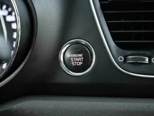 Kia  10