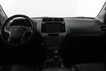 Toyota  12
