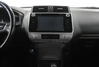Toyota  13