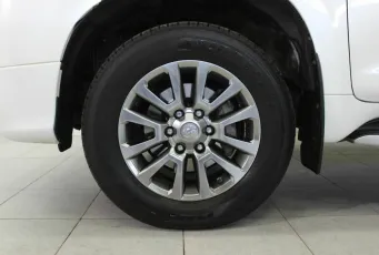 Toyota  7
