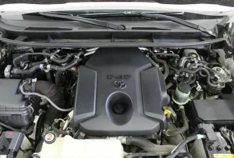 Toyota  8