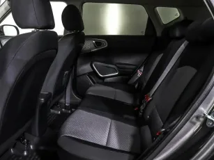 Kia  14