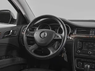 Skoda  10