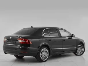 Skoda  6
