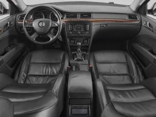 Skoda  8