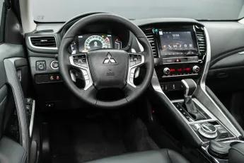 Mitsubishi  11