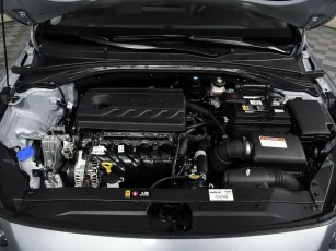 Kia  9