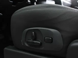 Mitsubishi  12