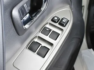 Mitsubishi  15