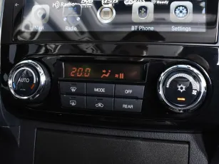 Mitsubishi  16