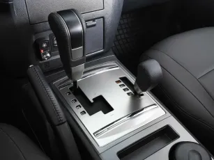 Mitsubishi  8