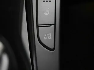 Hyundai  12