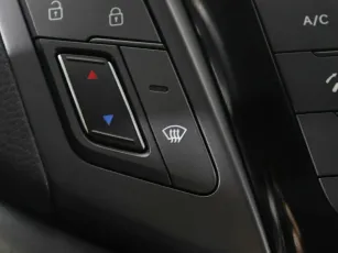 Hyundai  13