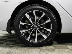 Hyundai  5