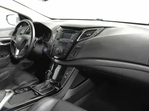 Hyundai  6