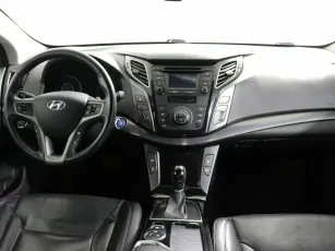 Hyundai  7
