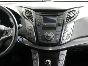 Hyundai  9
