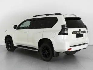 Toyota  2