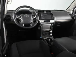 Toyota  6