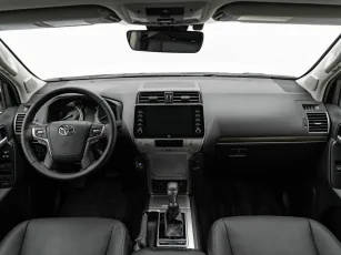 Toyota  13