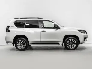 Toyota  3