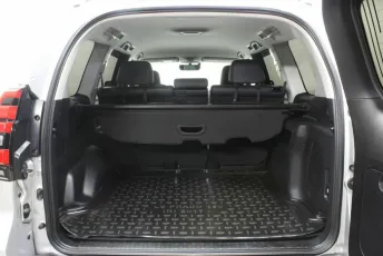 Toyota  6