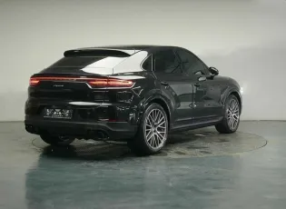 Porsche  4
